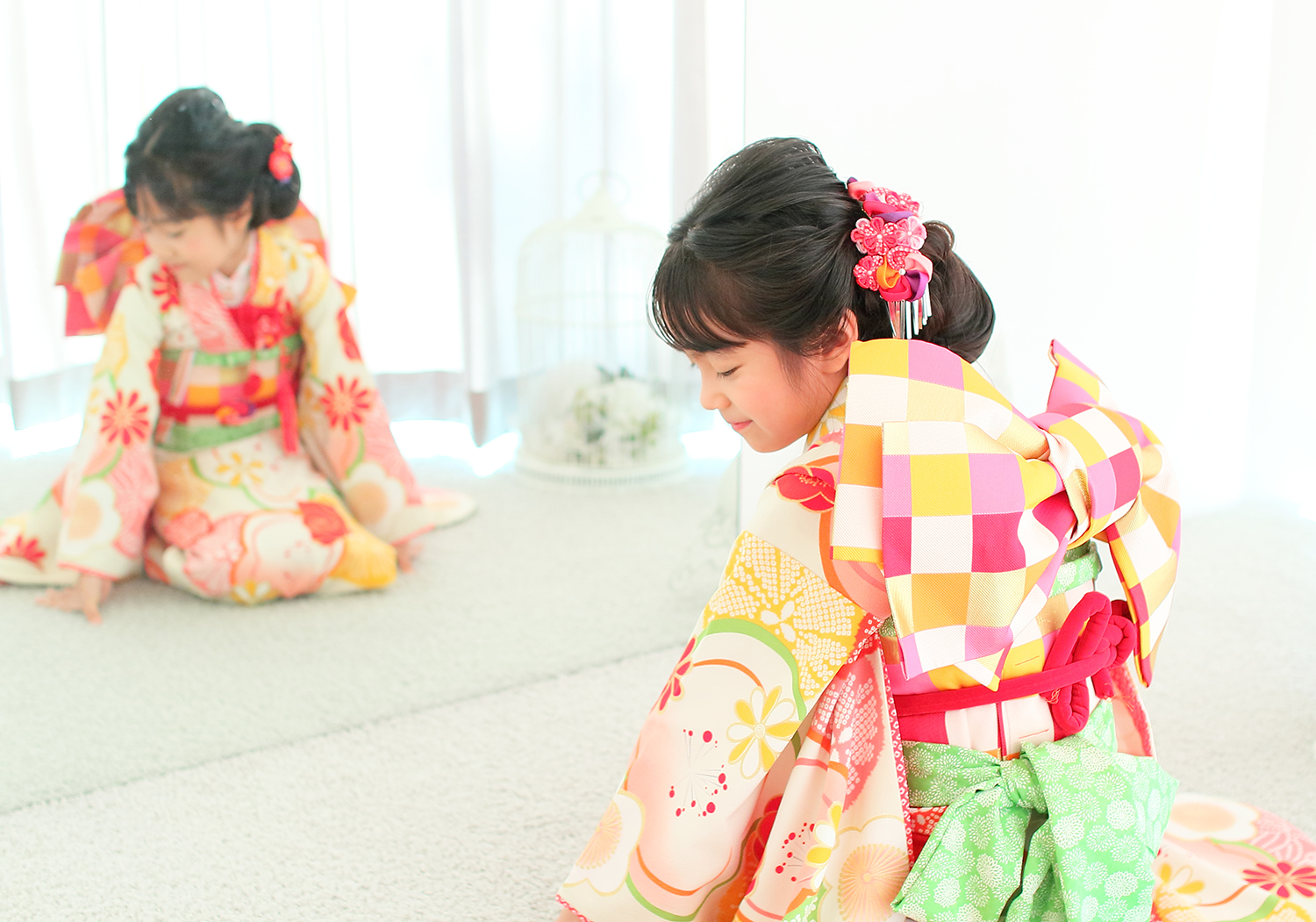 まきやす・衣裳(ふりそで・袴・ウェディングなど)のレンタル(豊川・豊橋・岡崎）